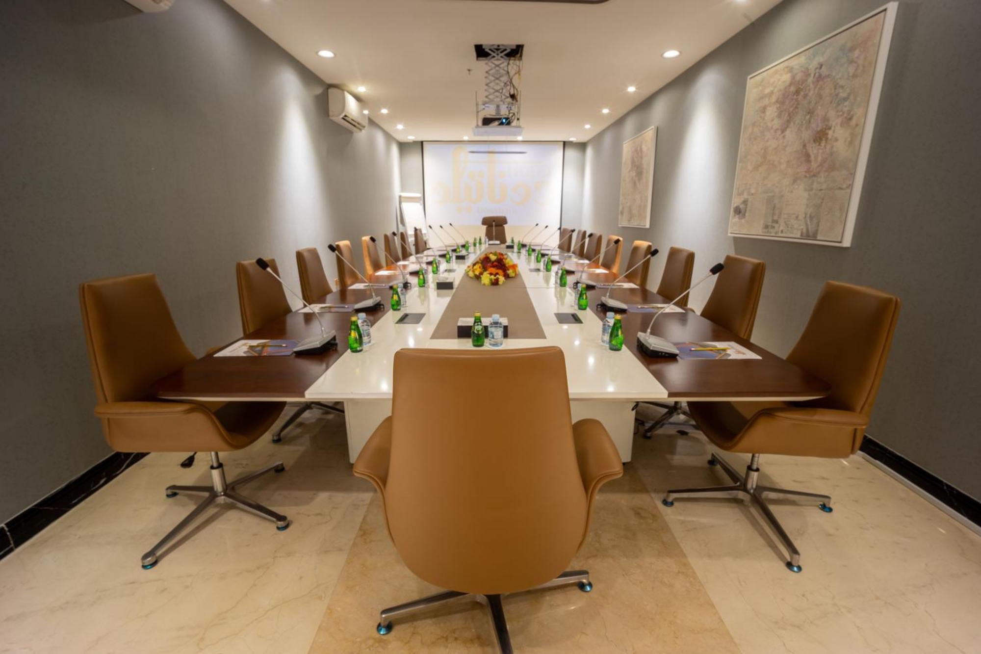 Donatello Jeddah Hotel Екстериор снимка