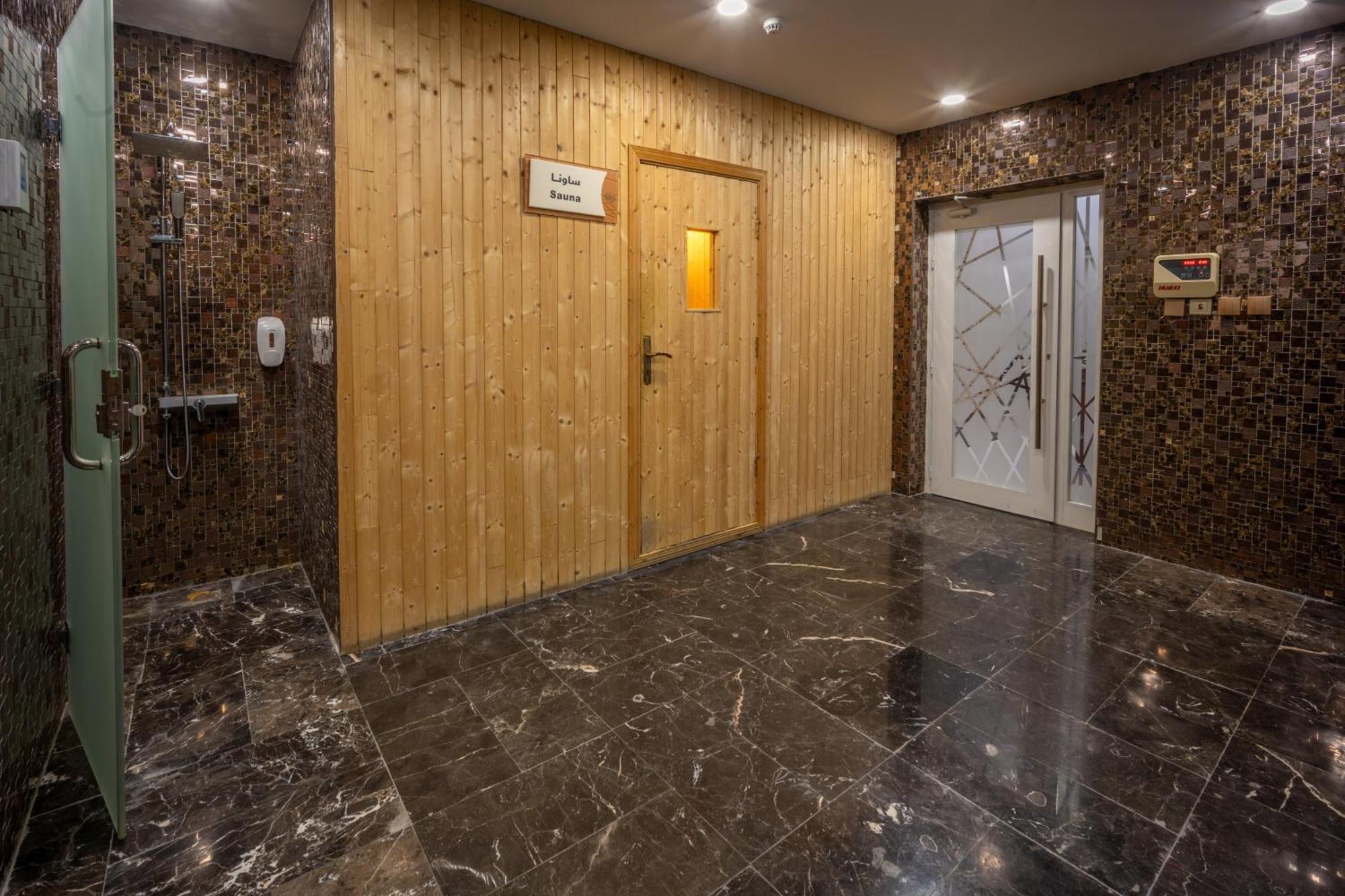 Donatello Jeddah Hotel Екстериор снимка