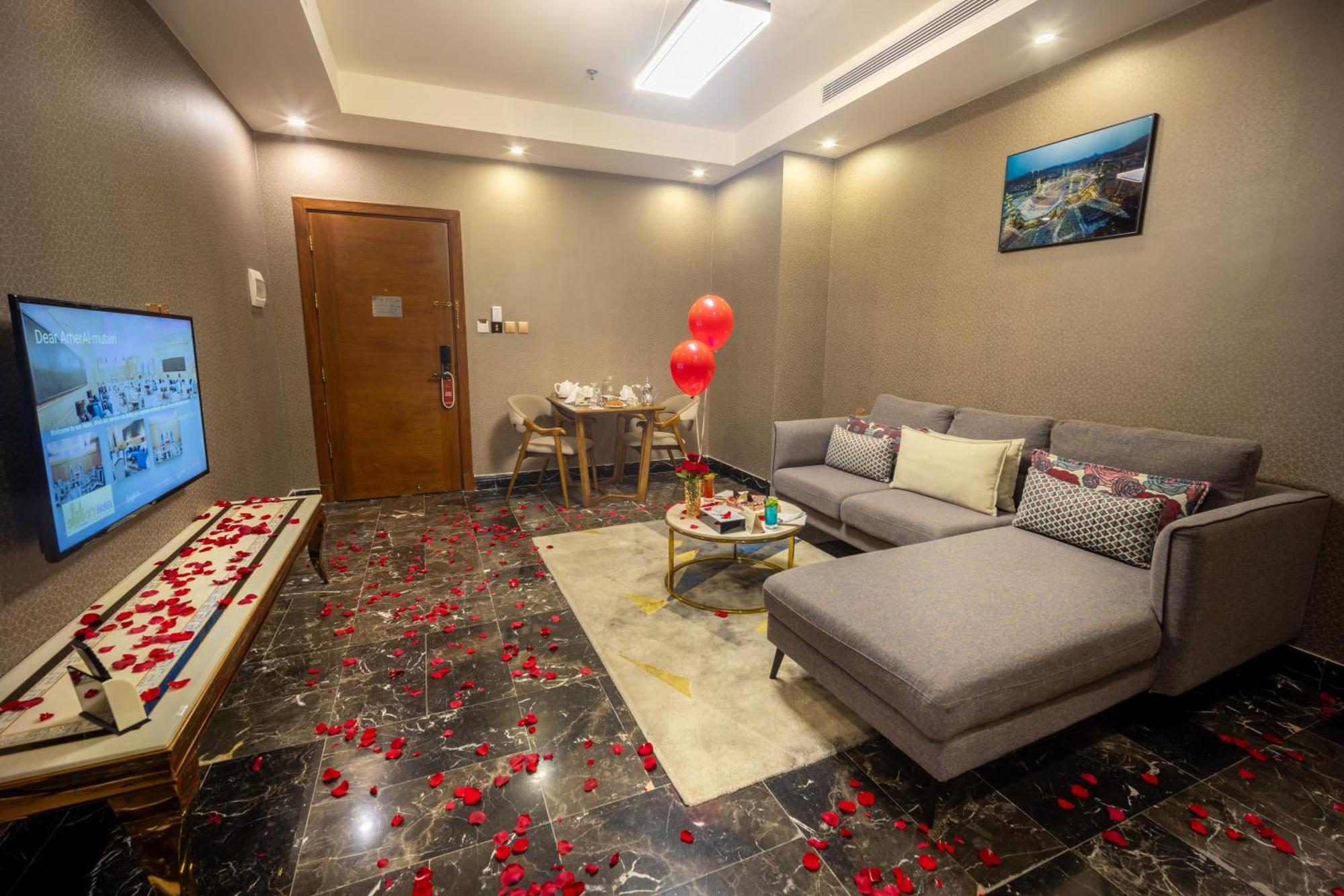 Donatello Jeddah Hotel Екстериор снимка