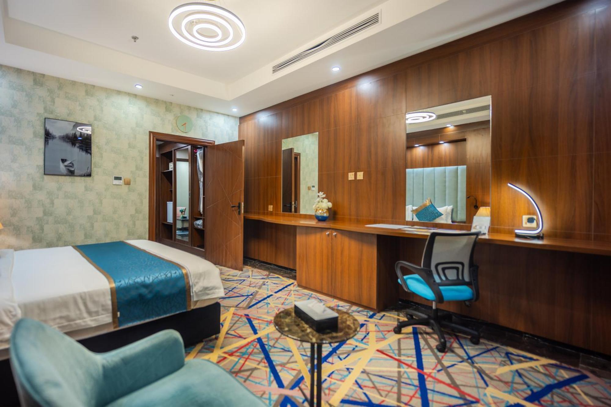Donatello Jeddah Hotel Екстериор снимка